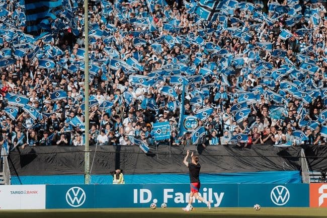Il miglior difensore della Bundesliga lotta per non retrocedere