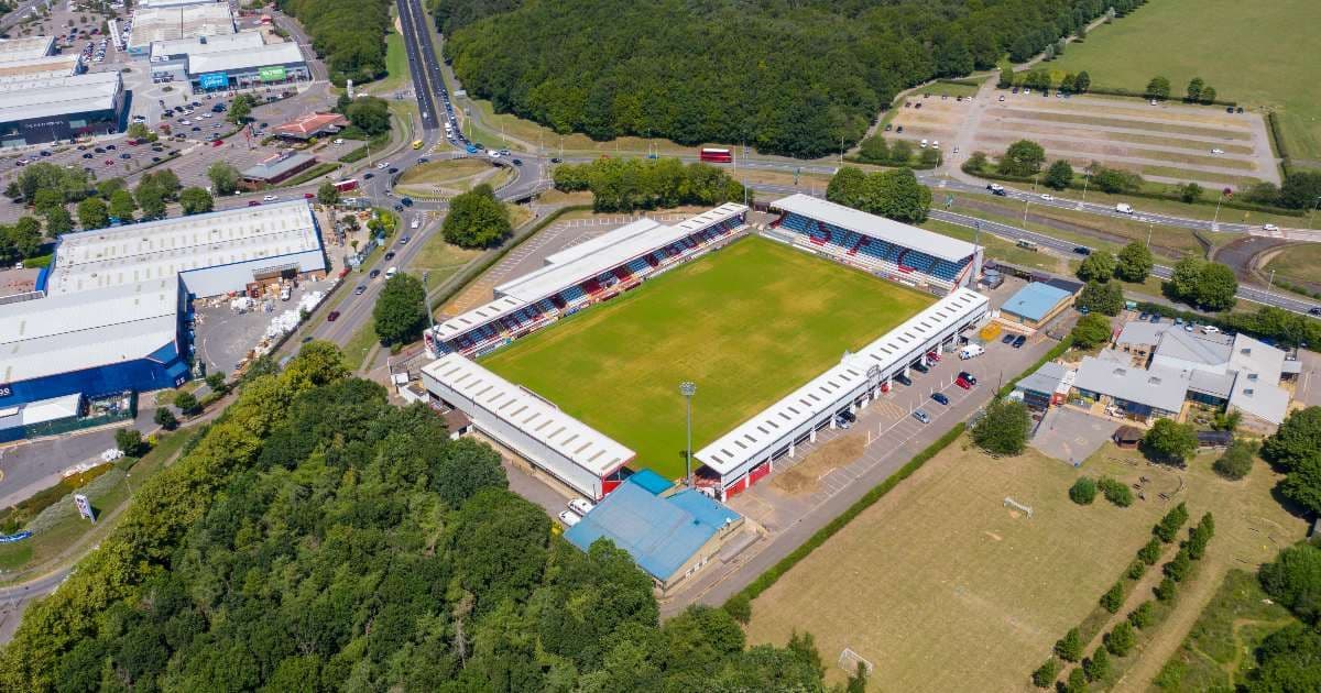 Pronostico Stevenage-Blackpool: analisi e probabili formazioni 06/04/2026 League One