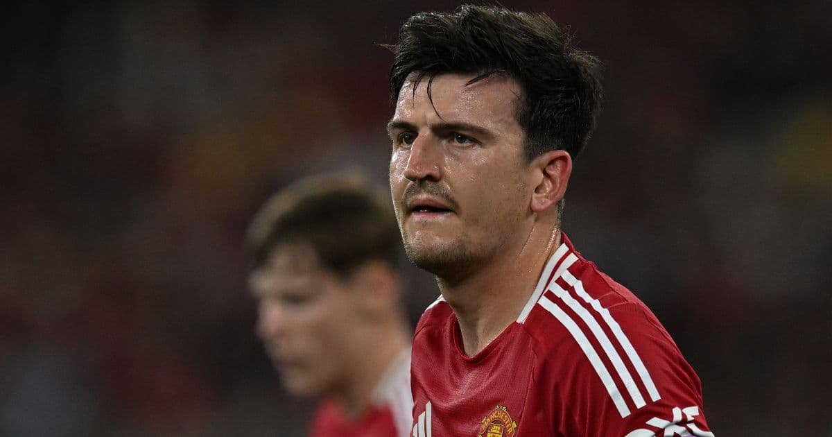 Manchester United, Maguire incorona Leny Yoro: "Diventerà uno dei più grandi di sempre"