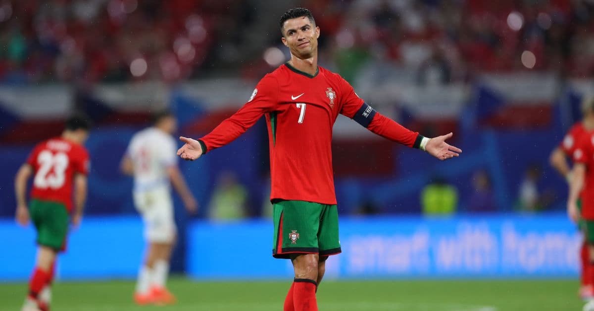 Terremoto in Portogallo: Ronaldo lascia il ritiro dopo la lite con Jorge Jesus e rischia una lunga squalifica