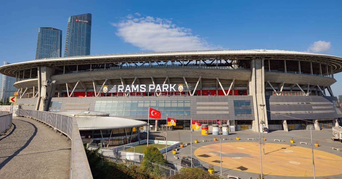Pronostico Galatasaray-Fenerbahçe: analisi e probabili formazioni 26/10/2026 Süper Lig